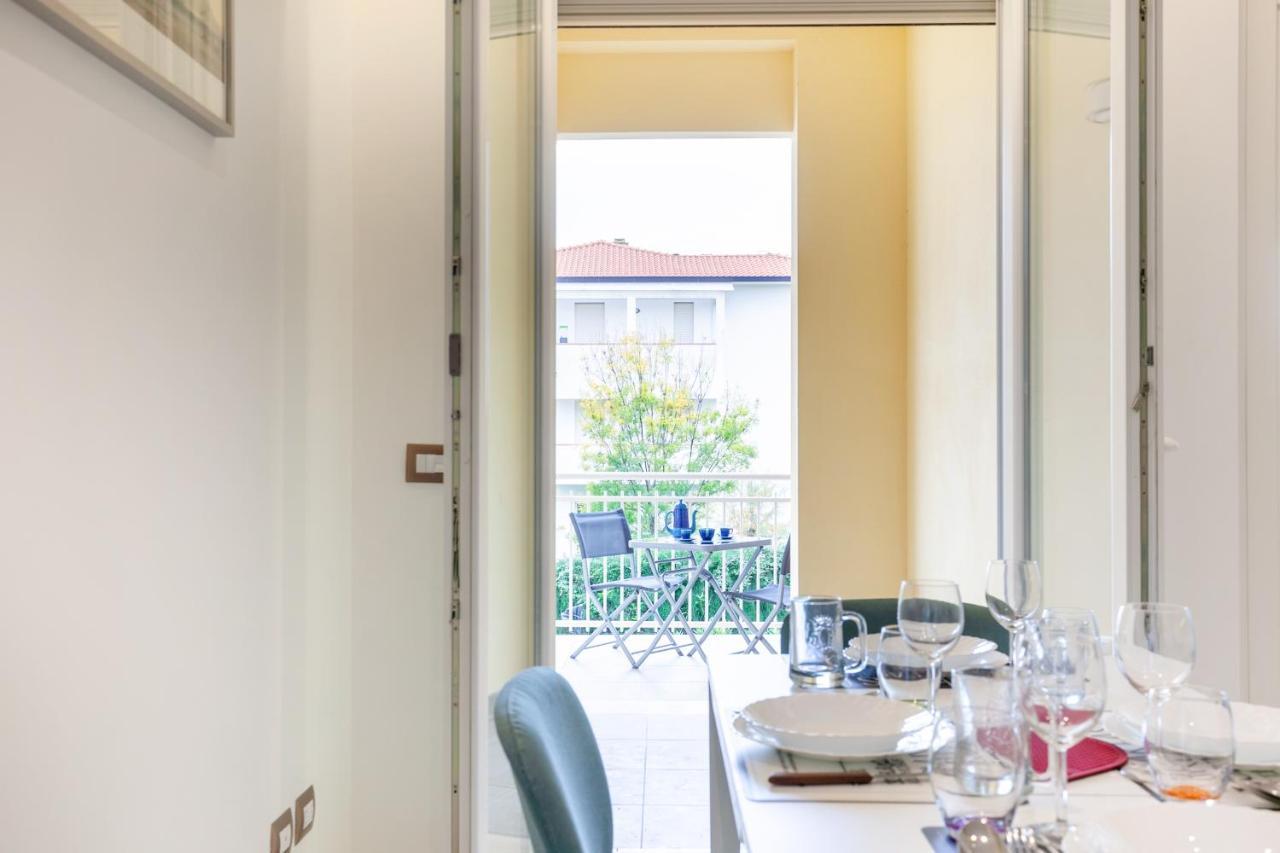 Apartmán Seaside Flat With Swimming Pool And Private Parking Calambrone Exteriér fotografie
