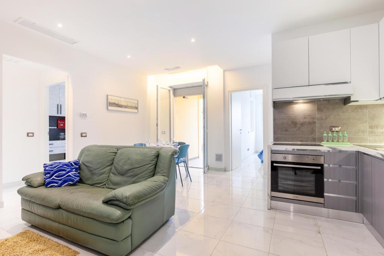 Apartmán Seaside Flat With Swimming Pool And Private Parking Calambrone Exteriér fotografie